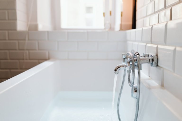 Essential Plumbing Tips Every Homeowner Should Know